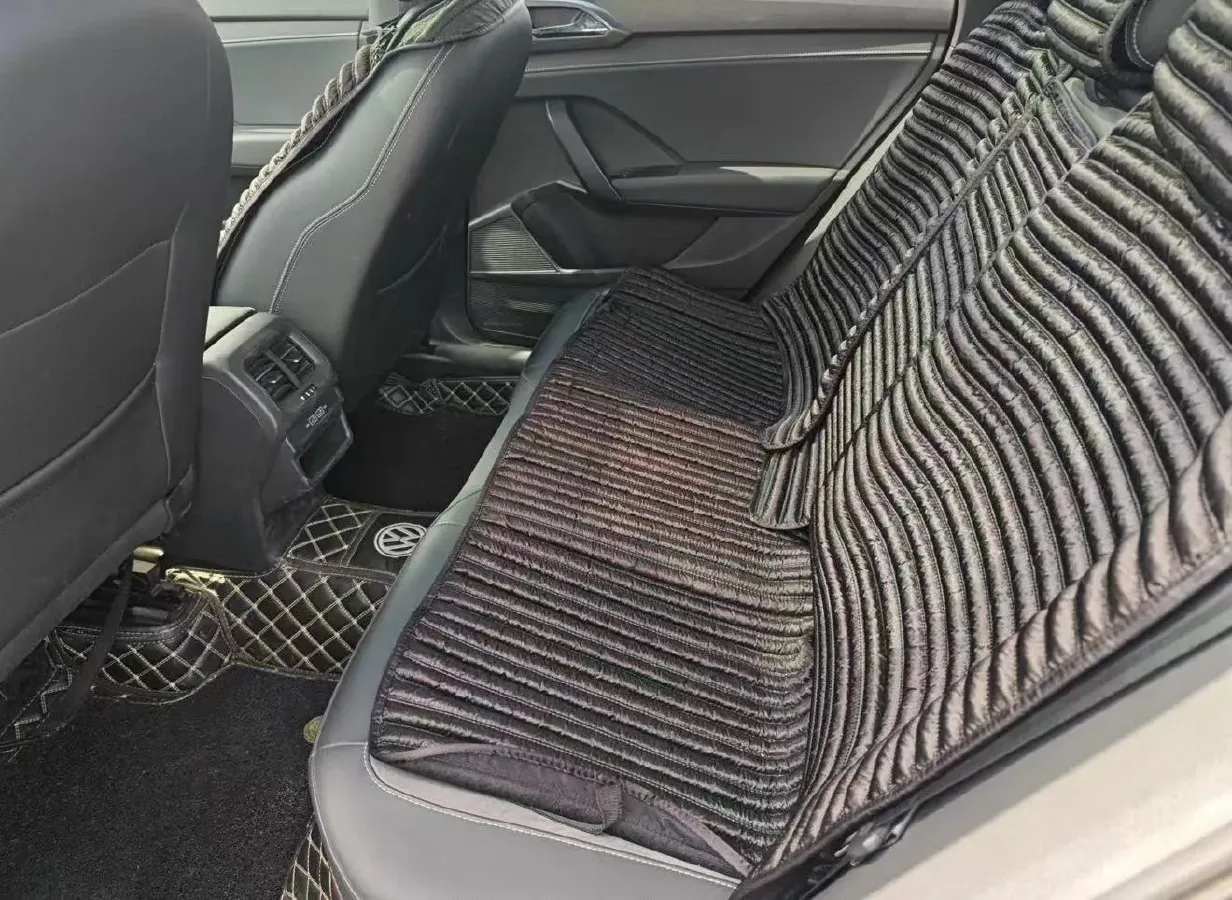 2019 MINI MINI 1.5T 102HP L3 7DCT,autocango,china used car exporter,china ev exporter,chinese used car exporter,chinese used ev exporter