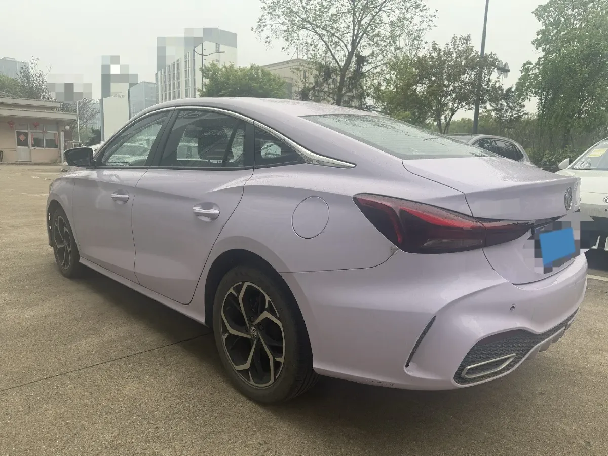 2025 MG 5 1.5T 181HP L4 7DCT,autocango,china used car exporter,china ev exporter,chinese used car exporter,chinese used ev exporter