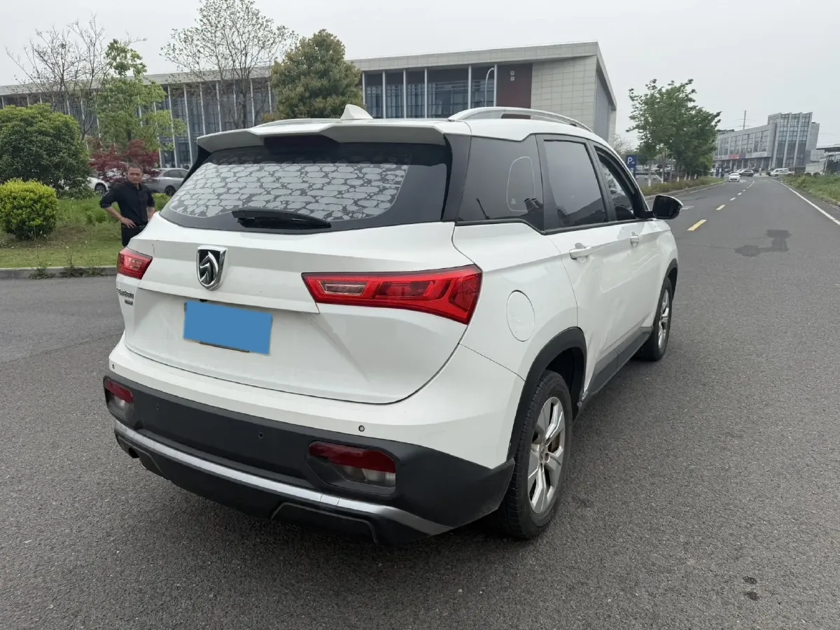 2020 HanTeng X5 1.5T 156HP L4 6AT,autocango,china used car exporter,china ev exporter,chinese used car exporter,chinese used ev exporter