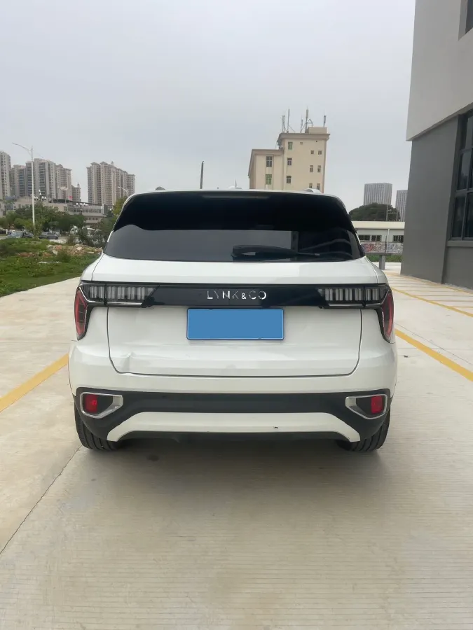 2017 LYNK&CO 01 2.0T 190HP L4 6AT,autocango,china used car exporter,china ev exporter,chinese used car exporter,chinese used ev exporter