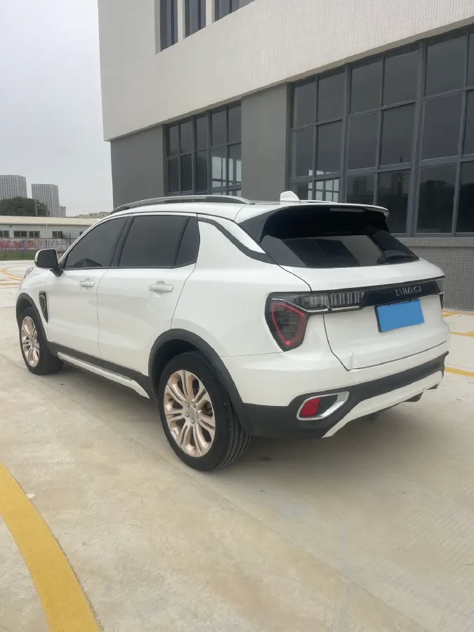 2017 LYNK&CO 01 2.0T 190HP L4 6AT,autocango,china used car exporter,china ev exporter,chinese used car exporter,chinese used ev exporter