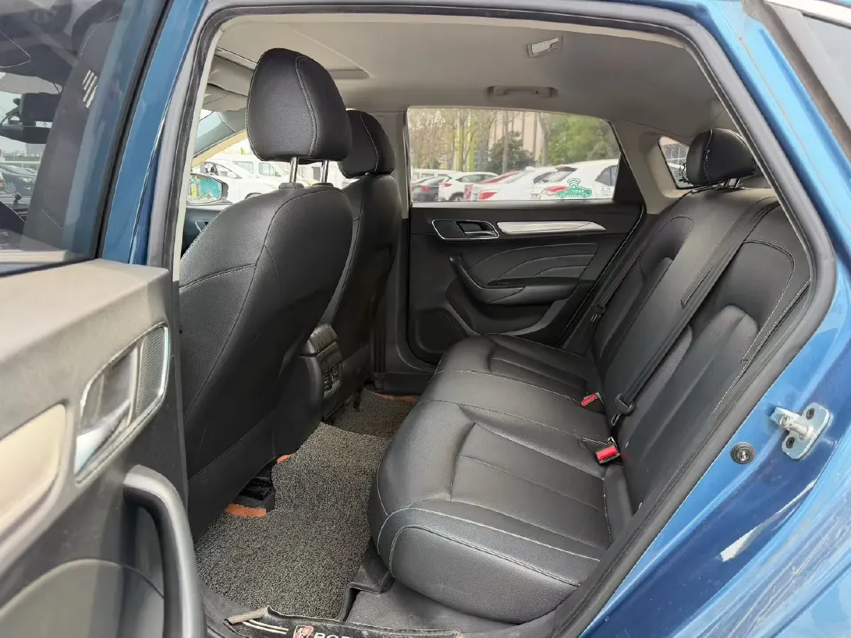 2017 Roewe i6 1.0T 125HP L3 2AT PHEV,autocango,china used car exporter,china ev exporter,chinese used car exporter,chinese used ev exporter