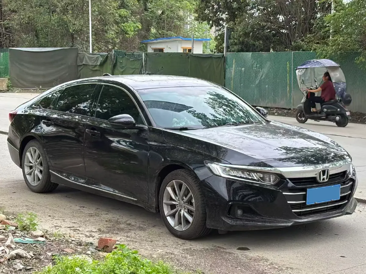 2022 Honda Accord 1.5T 194HP L4 CVT,autocango,china used car exporter,china ev exporter,chinese used car exporter,chinese used ev exporter