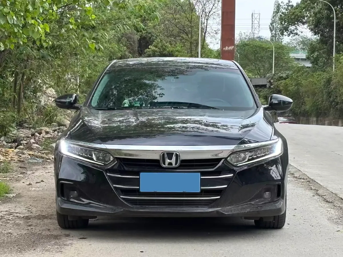 2022 Honda Accord 1.5T 194HP L4 CVT,autocango,china used car exporter,china ev exporter,chinese used car exporter,chinese used ev exporter