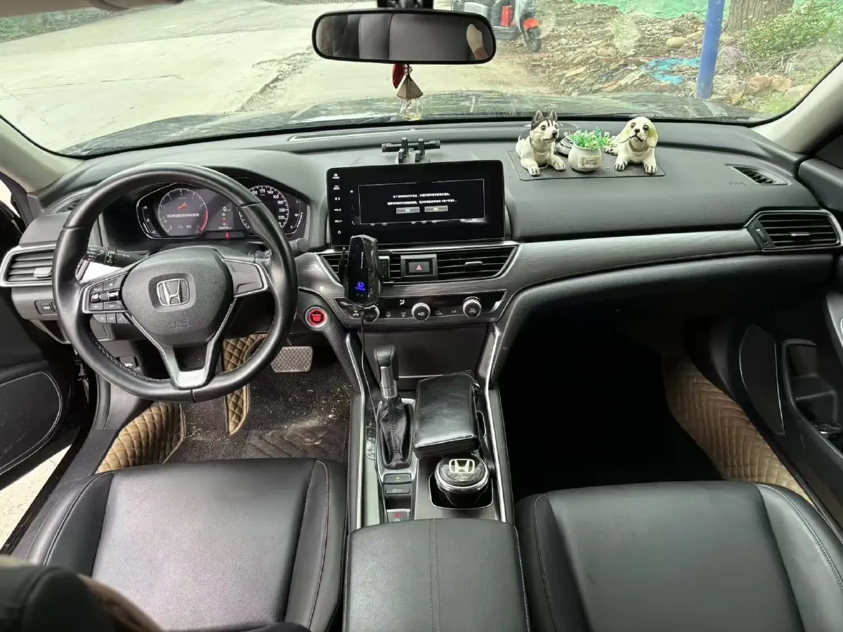 2022 Honda Accord 1.5T 194HP L4 CVT,autocango,china used car exporter,china ev exporter,chinese used car exporter,chinese used ev exporter