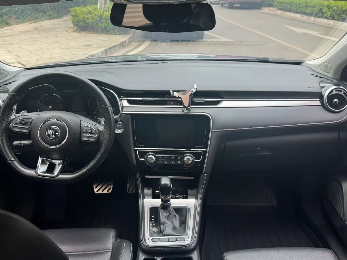 2017 MG MG6 1.5T 169HP L4 7DCT,autocango,china used car exporter,china ev exporter,chinese used car exporter,chinese used ev exporter