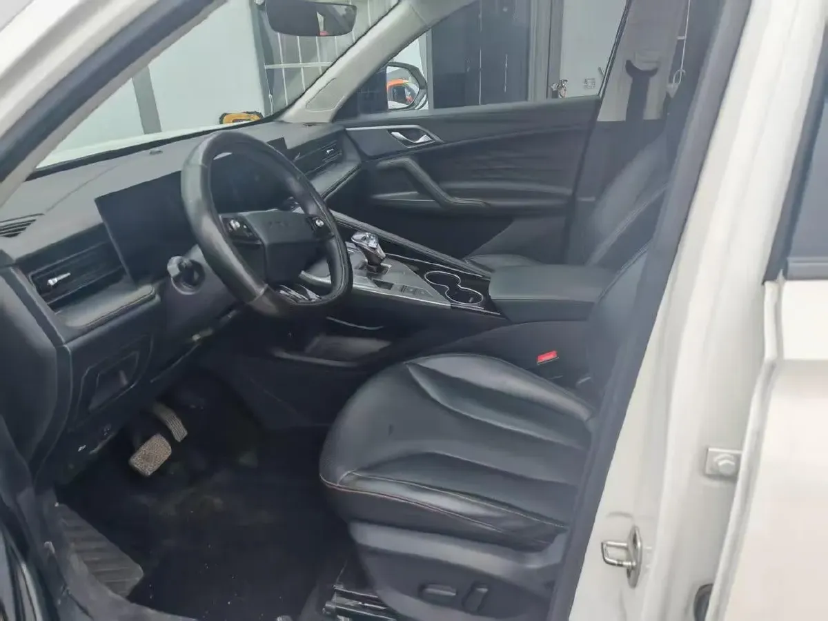 2023 Roewe RX5 1.5T 188HP L4 7DCT,autocango,china used car exporter,china ev exporter,chinese used car exporter,chinese used ev exporter