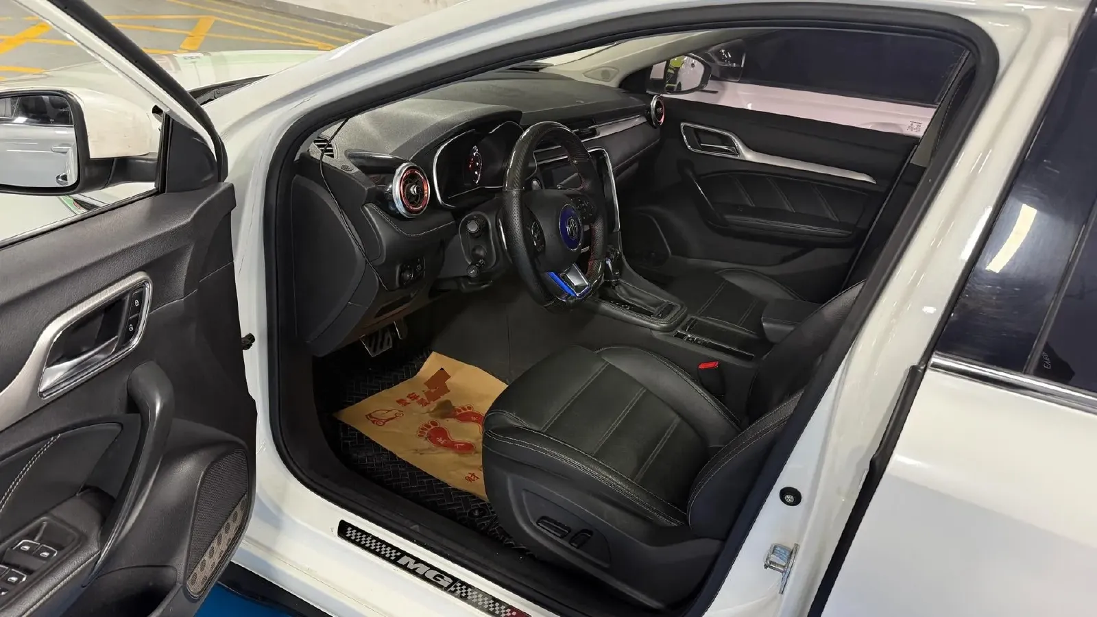 2017 MG MG6 1.5T 169HP L4 7DCT,autocango,china used car exporter,china ev exporter,chinese used car exporter,chinese used ev exporter