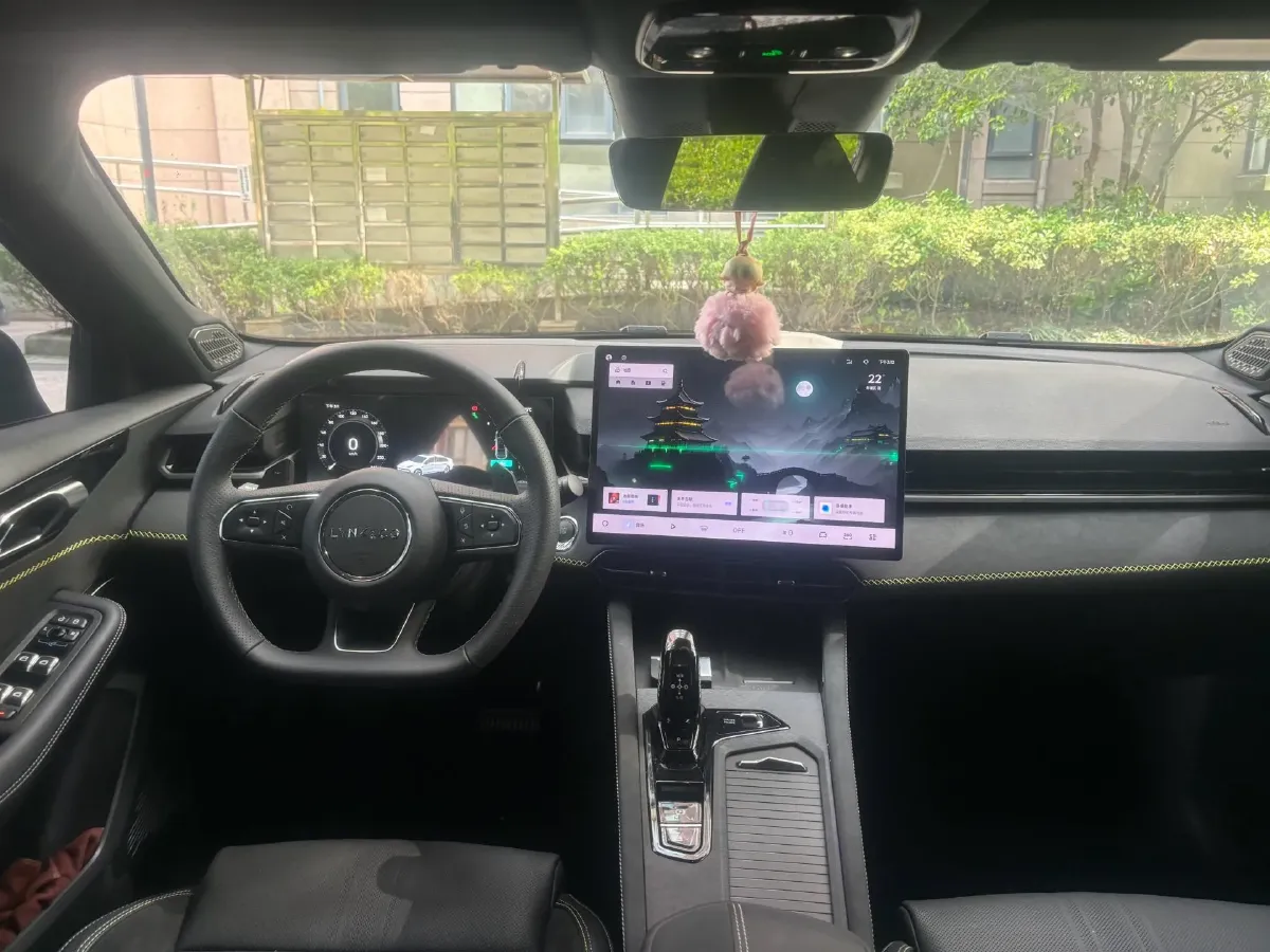 2026 LYNK&CO 03 1.5T 181HP L4 7DCT,autocango,china used car exporter,china ev exporter,chinese used car exporter,chinese used ev exporter