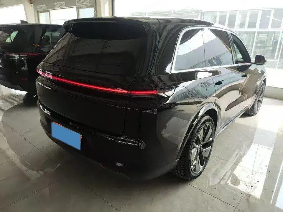 2024 Volvo S60 2.0T 197HP L4 7DCT,autocango,china used car exporter,china ev exporter,chinese used car exporter,chinese used ev exporter