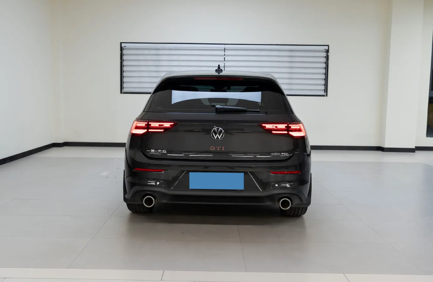 2023 Volkswagen GolfGTI 2.0T 220HP L4 7DCT,autocango,china used car exporter,china ev exporter,chinese used car exporter,chinese used ev exporter