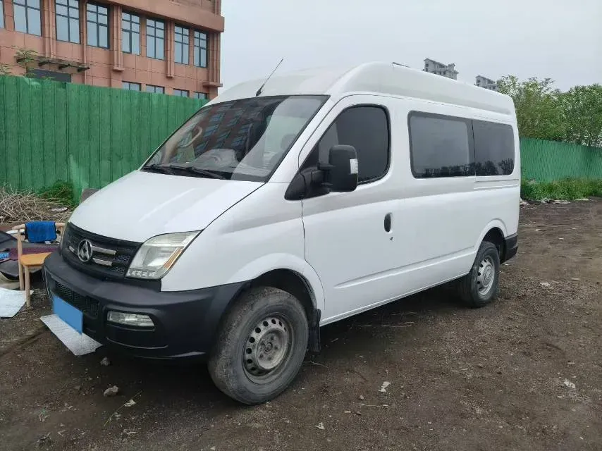 2019 MAXUS XinTu V80 2.5T 136HP L4 6MT,autocango,china used car exporter,china ev exporter,chinese used car exporter,chinese used ev exporter