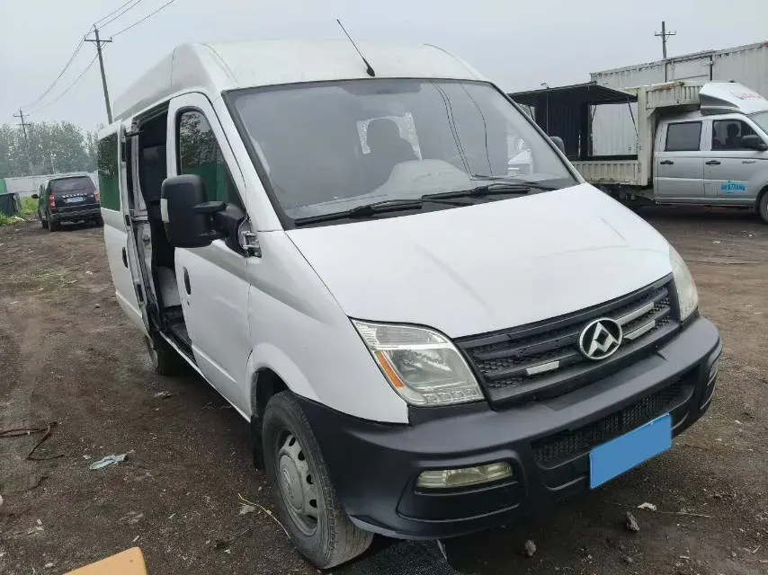 2019 MAXUS XinTu V80 2.5T 136HP L4 6MT,autocango,china used car exporter,china ev exporter,chinese used car exporter,chinese used ev exporter