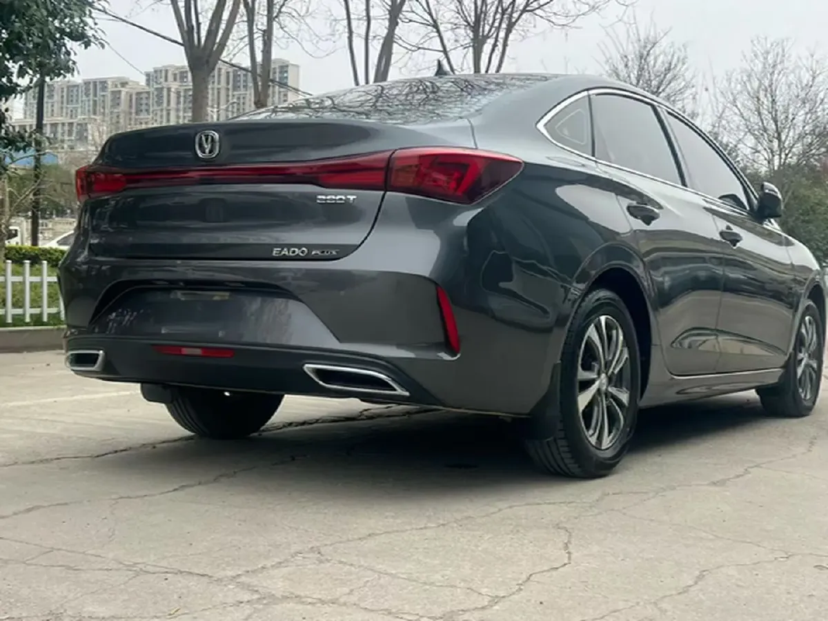 2022 ChangAn Eado 1.4T 160HP L4 7DCT,autocango,china used car exporter,china ev exporter,chinese used car exporter,chinese used ev exporter