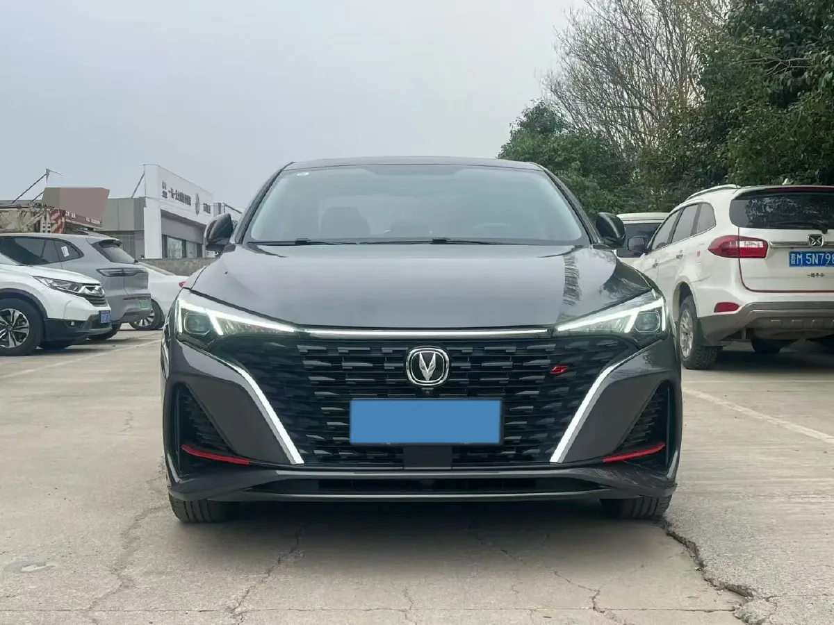 2022 ChangAn Eado 1.4T 160HP L4 7DCT,autocango,china used car exporter,china ev exporter,chinese used car exporter,chinese used ev exporter