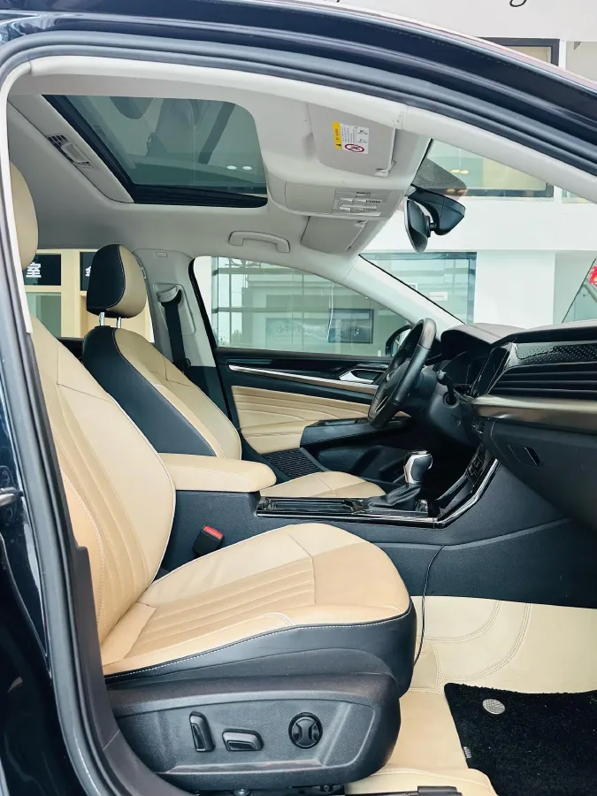 2022 Volkswagen Lamando 1.4T 150HP L4 7DCT,autocango,china used car exporter,china ev exporter,chinese used car exporter,chinese used ev exporter