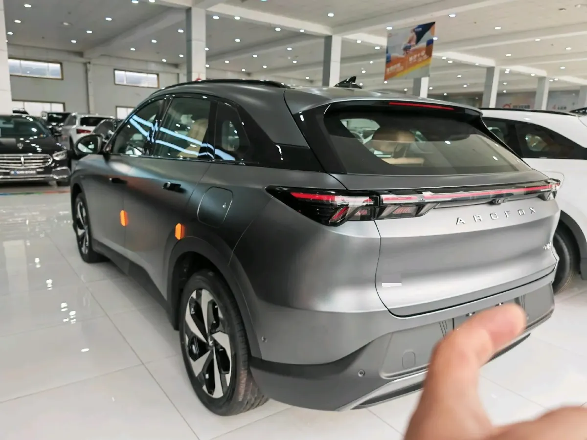 2025 MAXUS G10 2.0T 261HP L4 8AT,autocango,china used car exporter,china ev exporter,chinese used car exporter,chinese used ev exporter