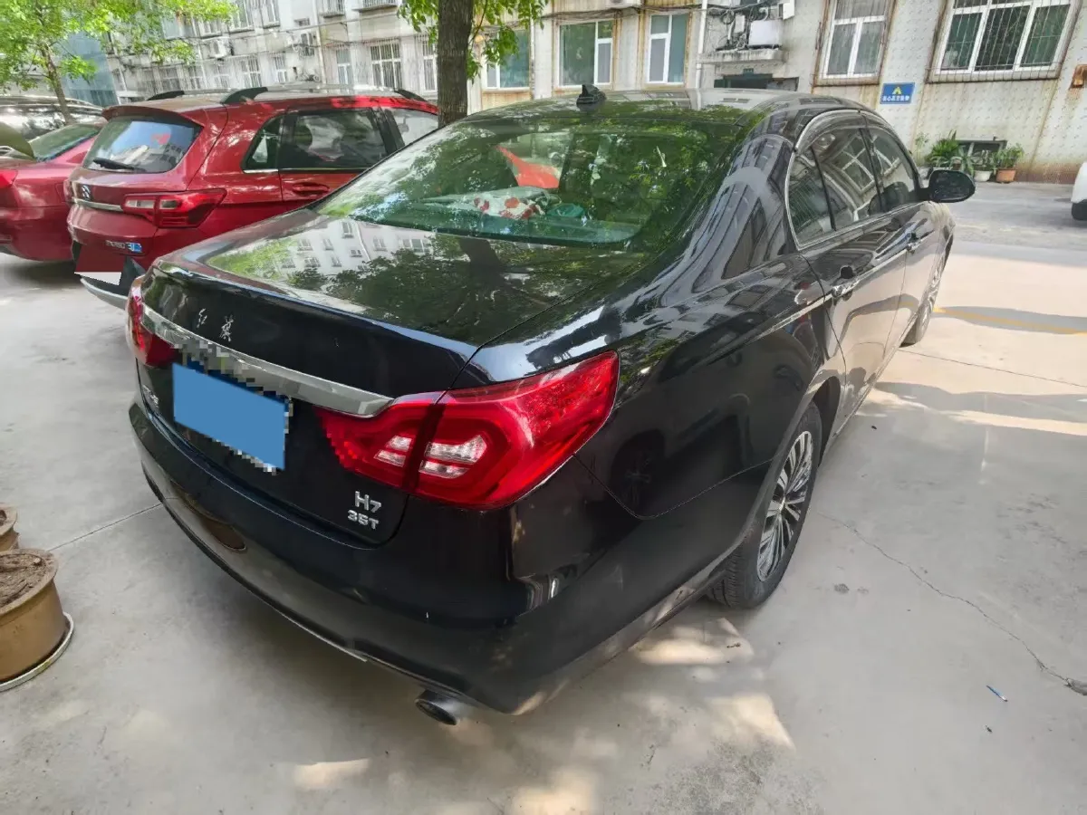 2019 HongQi H7 1.8T 188HP L4 6AT,autocango,china used car exporter,china ev exporter,chinese used car exporter,chinese used ev exporter