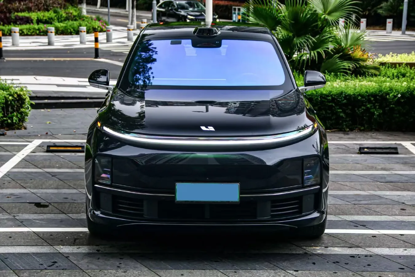 2023 Li L7 Range Extended 154HP REEV 40.9KWH,autocango,china used car exporter,china ev exporter,chinese used car exporter,chinese used ev exporter
