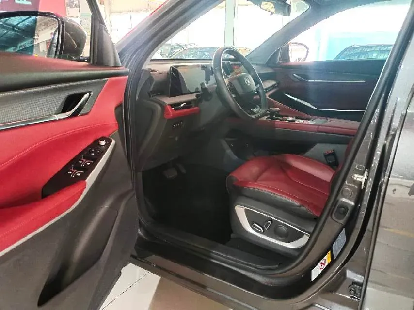 2022 ChangAn CS75 Plus 1.5T 178HP L4 6AT,autocango,china used car exporter,china ev exporter,chinese used car exporter,chinese used ev exporter