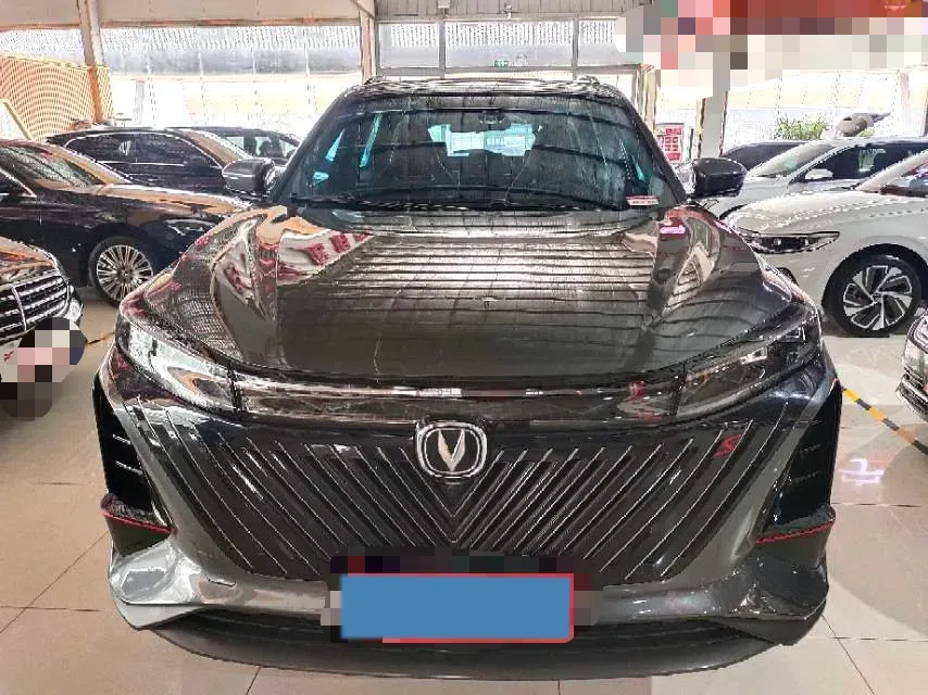 2022 ChangAn CS75 Plus 1.5T 178HP L4 6AT,autocango,china used car exporter,china ev exporter,chinese used car exporter,chinese used ev exporter