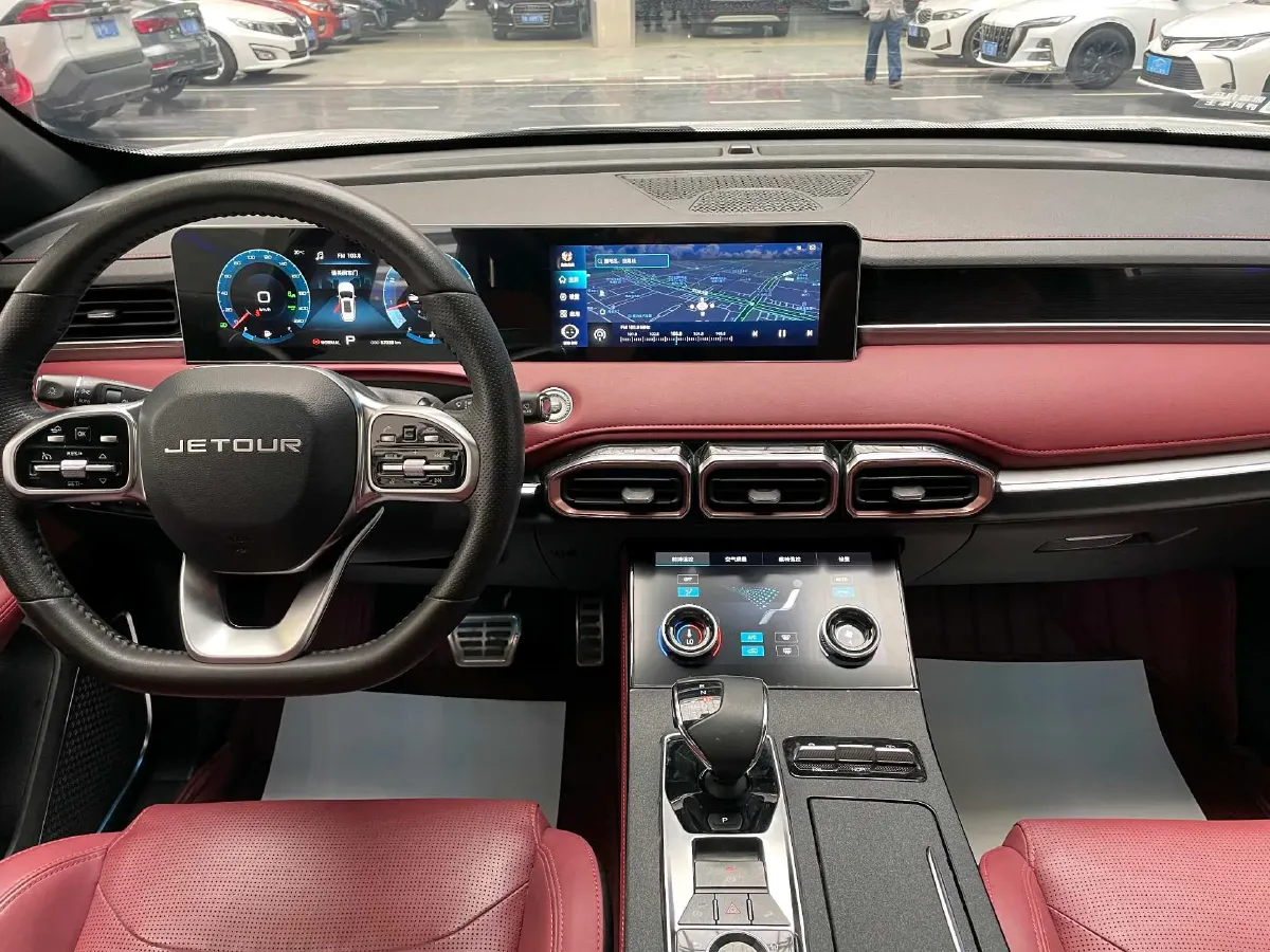 2021 Chery Tiggo 8 Plus 1.6T 197HP L4 7DCT,autocango,china used car exporter,china ev exporter,chinese used car exporter,chinese used ev exporter