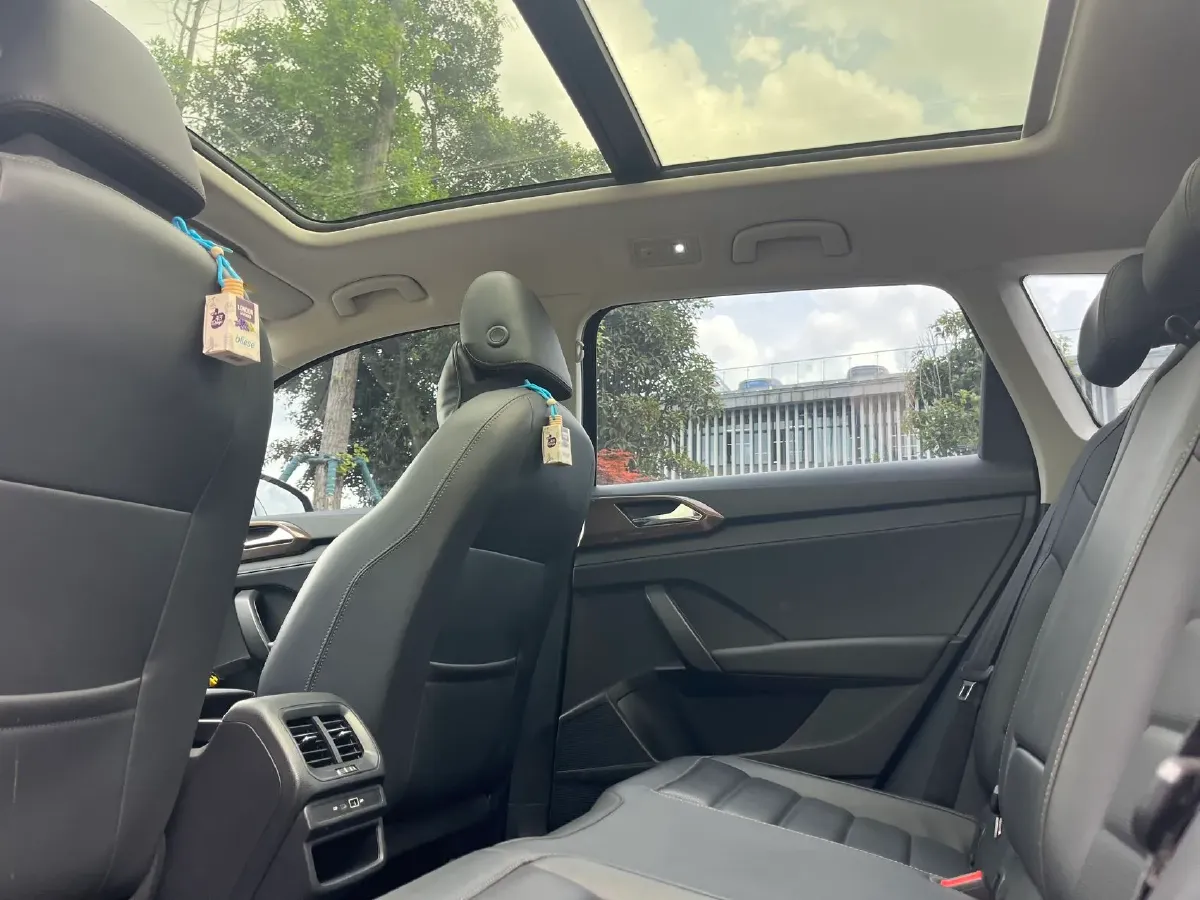 2021 Volkswagen Tharu 1.4T 150HP L4 7DCT,autocango,china used car exporter,china ev exporter,chinese used car exporter,chinese used ev exporter