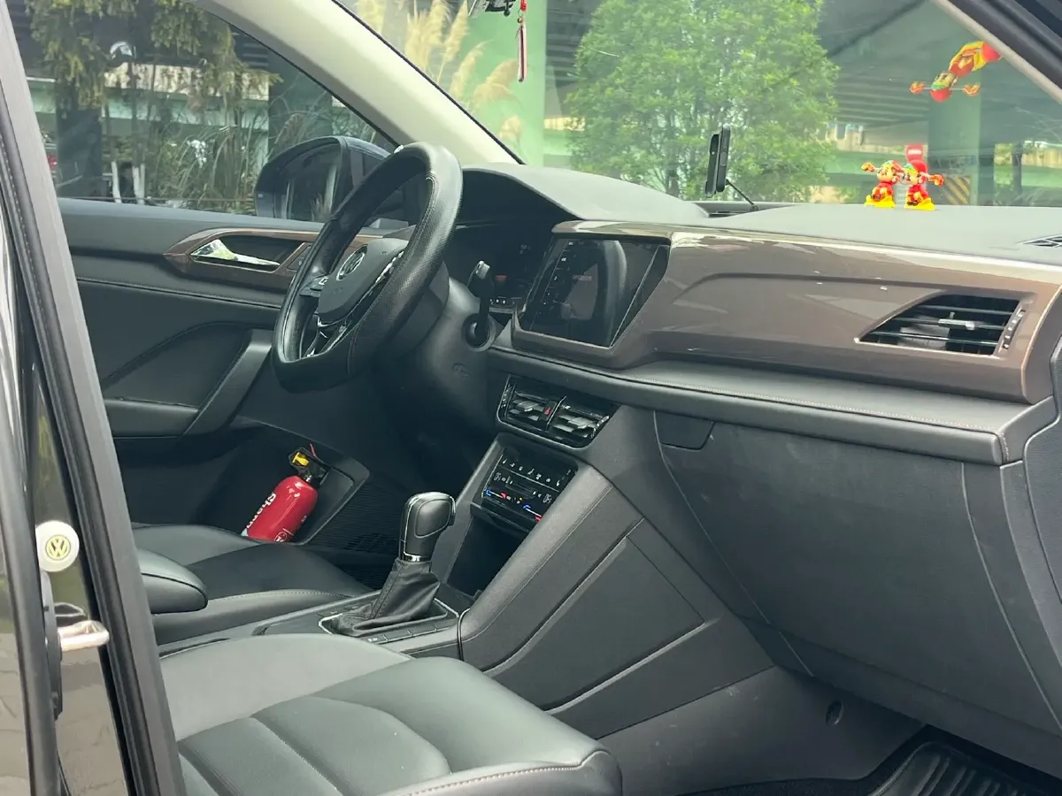 2021 Volkswagen Tharu 1.4T 150HP L4 7DCT,autocango,china used car exporter,china ev exporter,chinese used car exporter,chinese used ev exporter