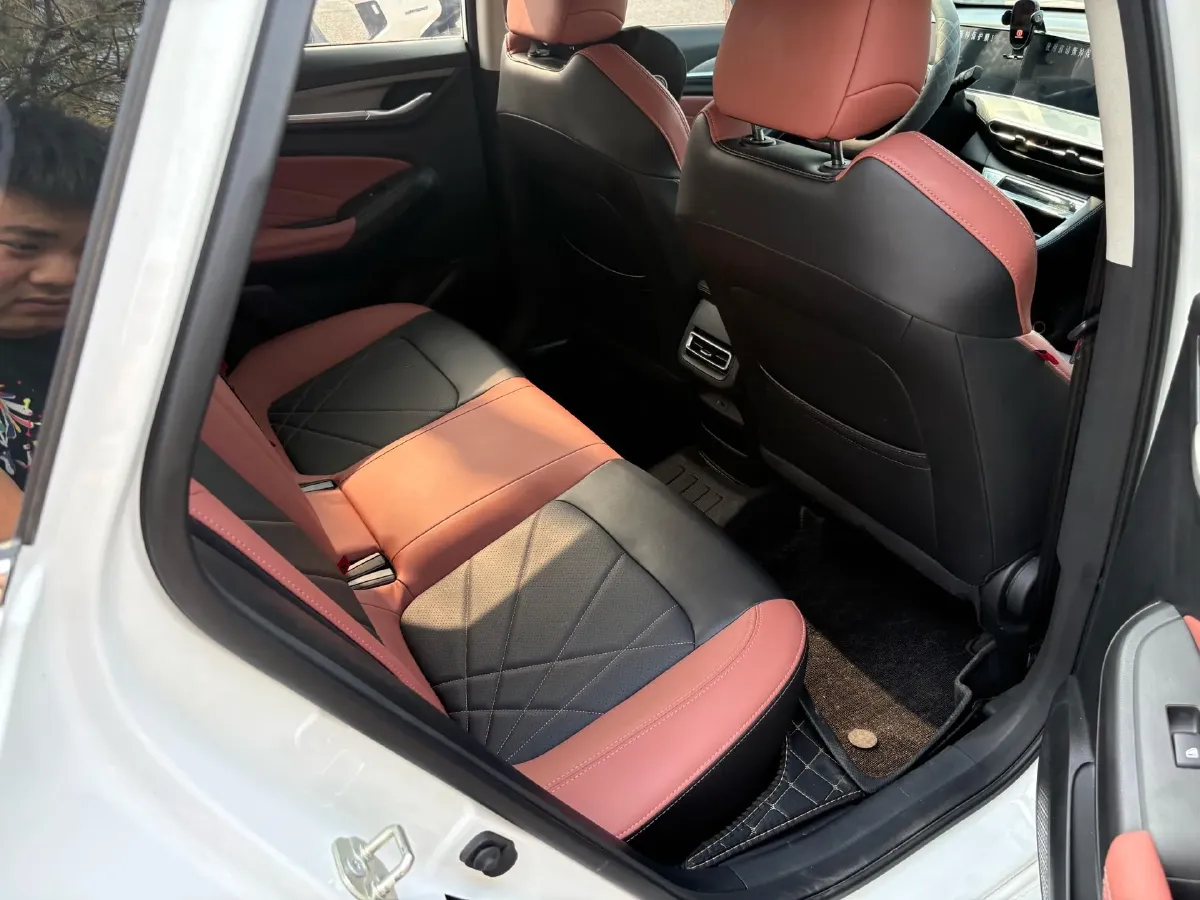 2022 ChangAn Eado 1.4T 160HP L4 7DCT,autocango,china used car exporter,china ev exporter,chinese used car exporter,chinese used ev exporter