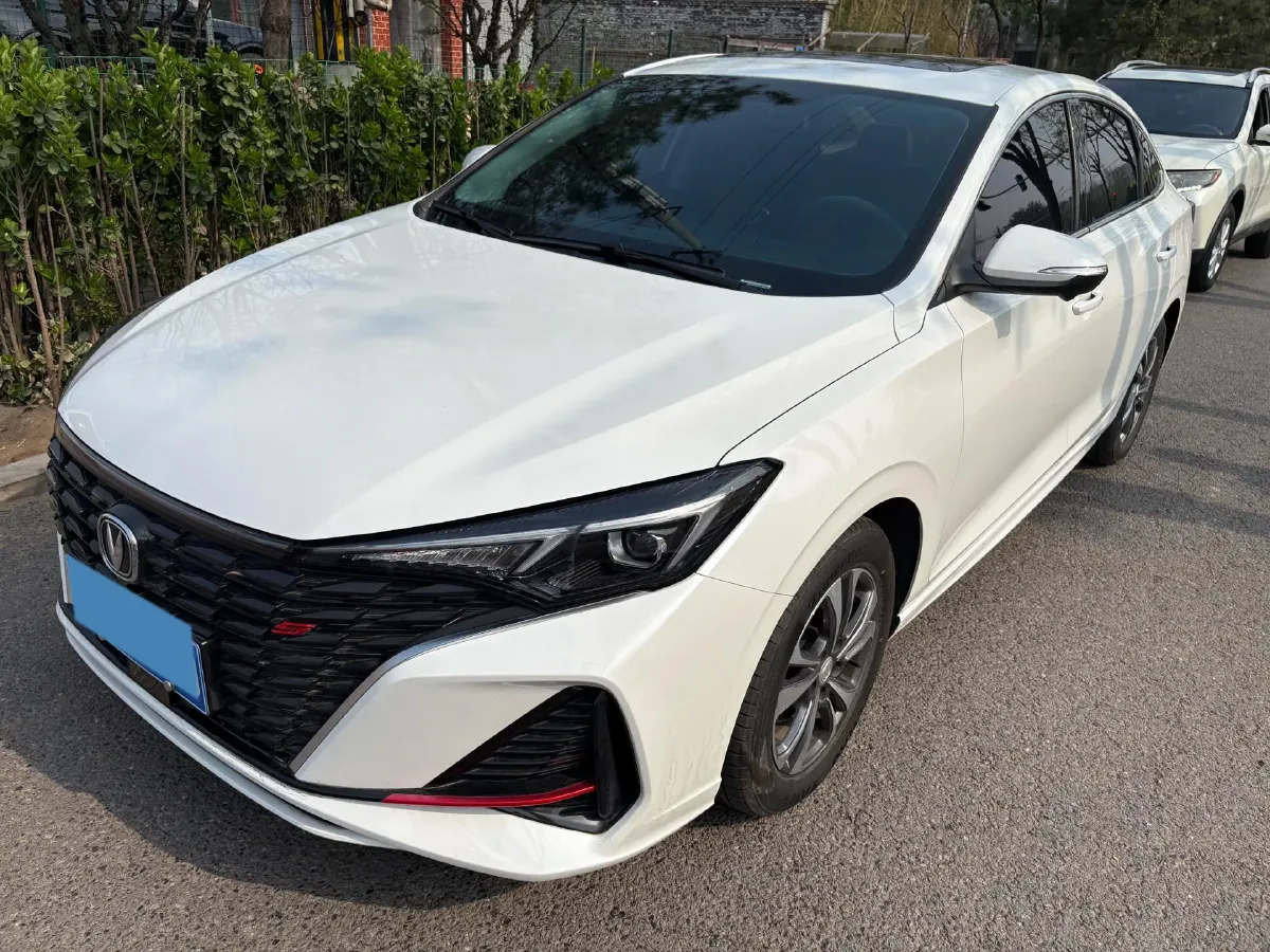 2022 ChangAn Eado 1.4T 160HP L4 7DCT,autocango,china used car exporter,china ev exporter,chinese used car exporter,chinese used ev exporter