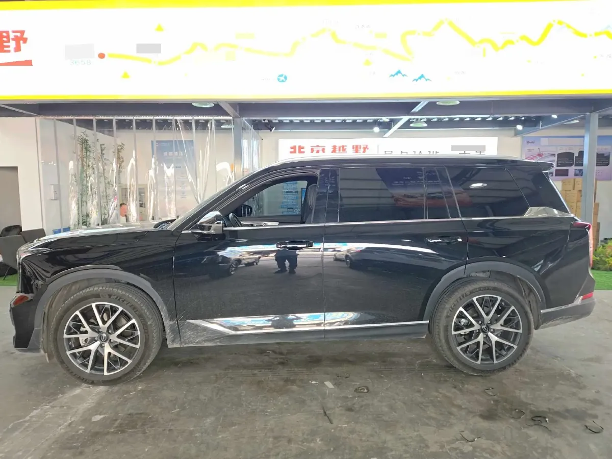 2022 GAC Trumpchi GS8 2.0T 252HP L4 8AT,autocango,china used car exporter,china ev exporter,chinese used car exporter,chinese used ev exporter