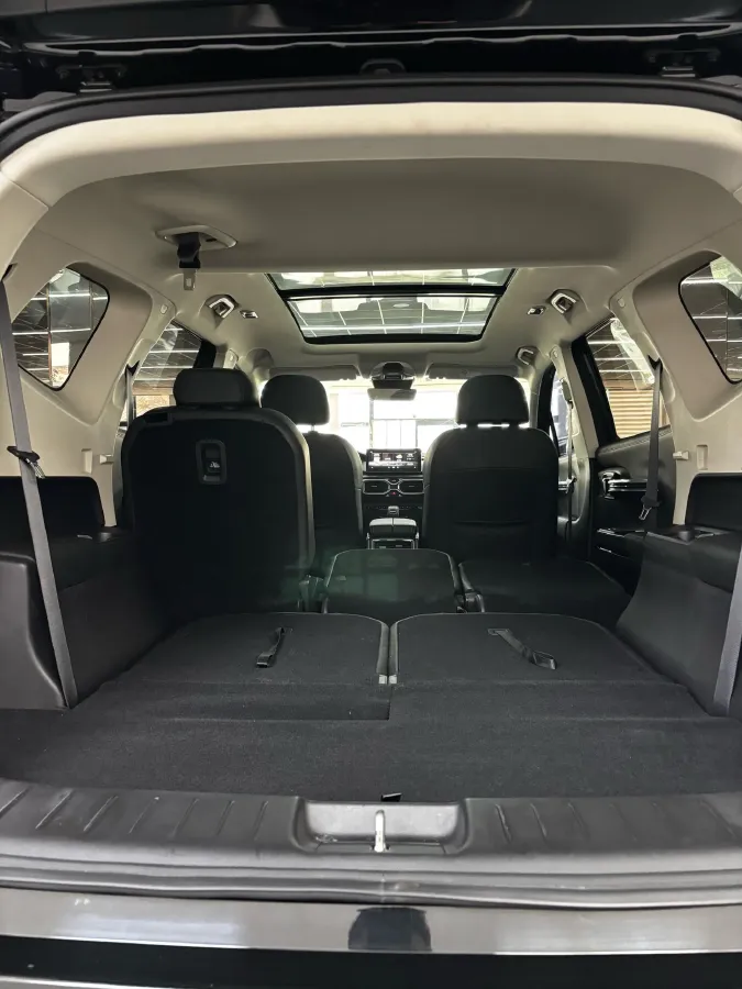 2020 Geely Okavango 1.8T 184HP L4 7DCT,autocango,china used car exporter,china ev exporter,chinese used car exporter,chinese used ev exporter