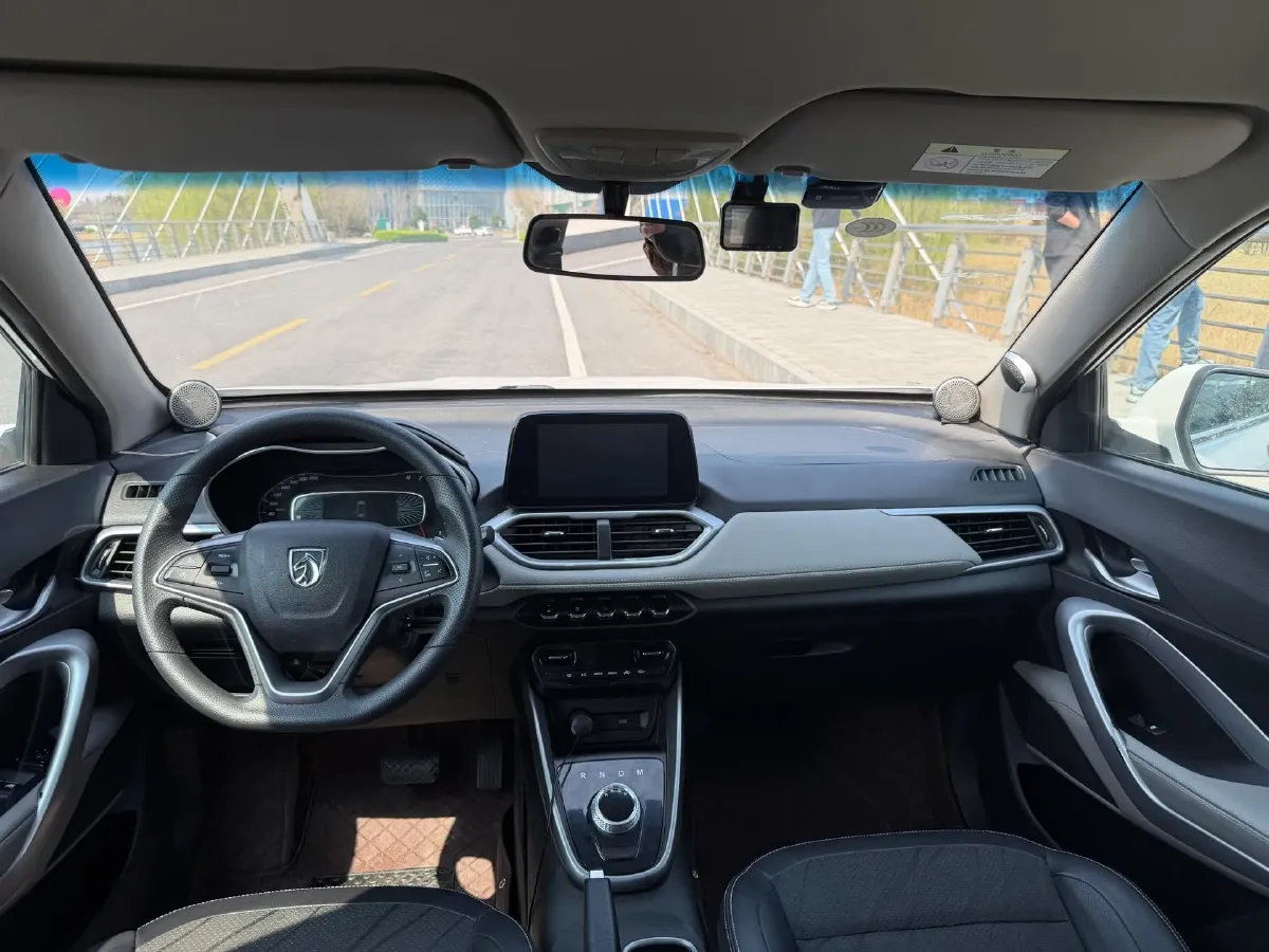 2018 KaiYi E3 1.6L 110HP L4 5MT,autocango,china used car exporter,china ev exporter,chinese used car exporter,chinese used ev exporter