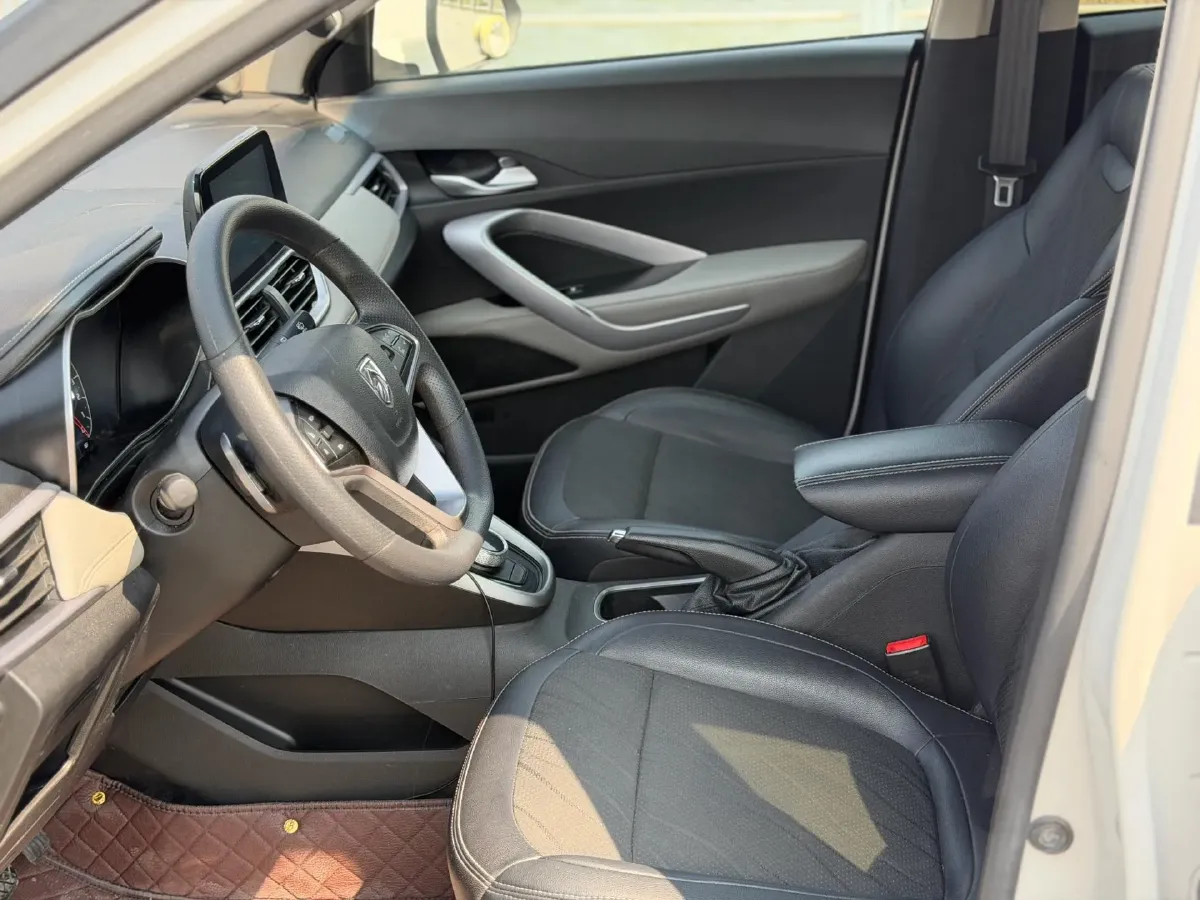 2018 KaiYi E3 1.6L 110HP L4 5MT,autocango,china used car exporter,china ev exporter,chinese used car exporter,chinese used ev exporter