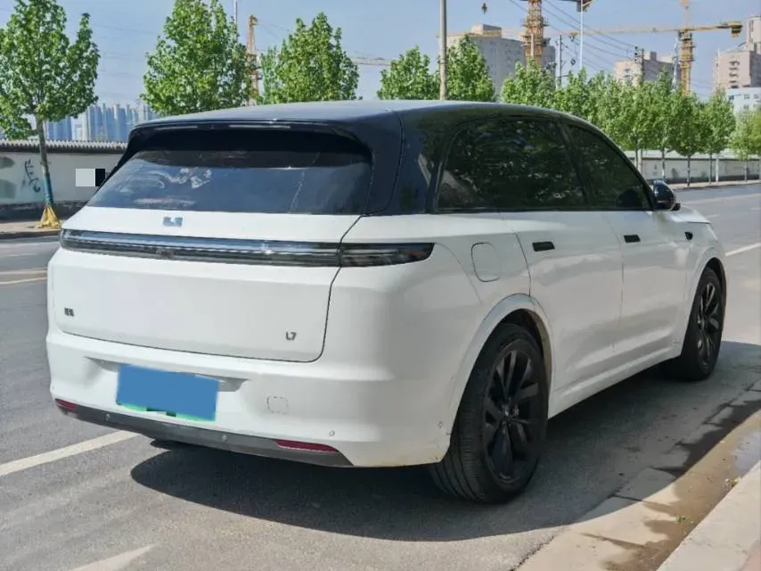 2023 Li L7 Range Extended 154HP REEV 40.9KWH,autocango,china used car exporter,china ev exporter,chinese used car exporter,chinese used ev exporter