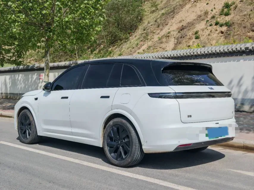 2023 Li L7 Range Extended 154HP REEV 40.9KWH,autocango,china used car exporter,china ev exporter,chinese used car exporter,chinese used ev exporter