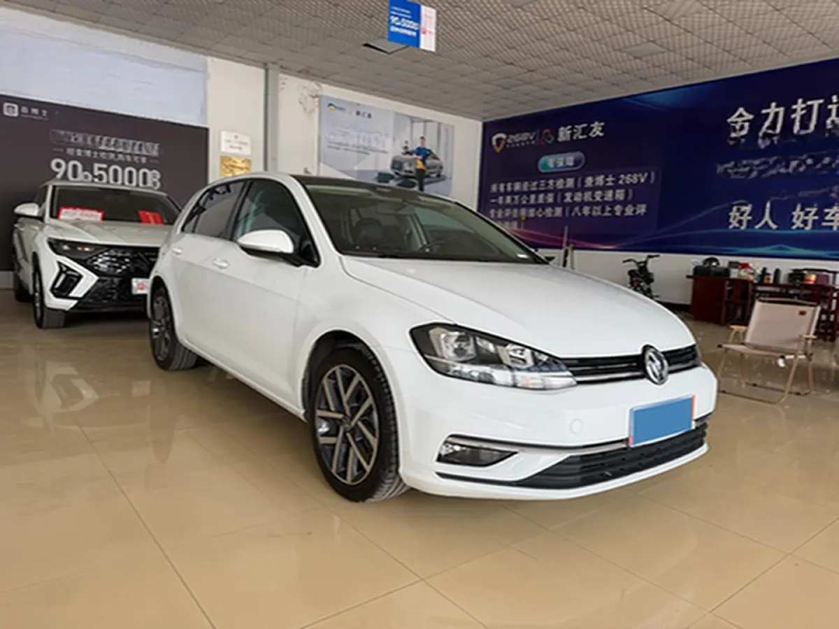 2020 Volkswagen Golf 1.2T 116HP L4 7DCT,autocango,china used car exporter,china ev exporter,chinese used car exporter,chinese used ev exporter