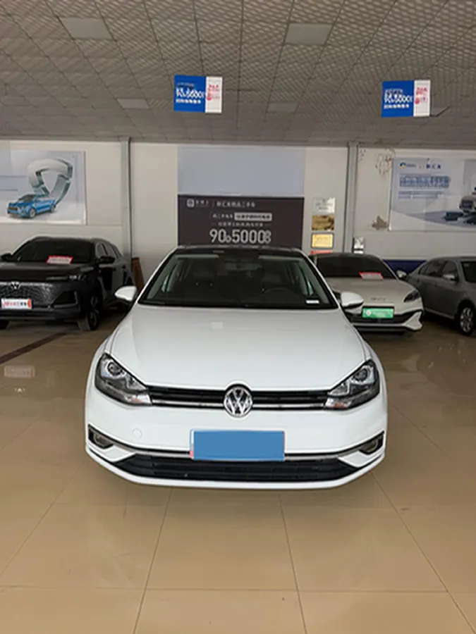 2020 Volkswagen Golf 1.2T 116HP L4 7DCT,autocango,china used car exporter,china ev exporter,chinese used car exporter,chinese used ev exporter
