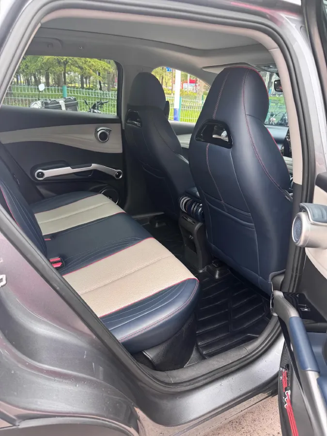 2022 Foton Grand General G7 2.0T 238HP L4 8AT,autocango,china used car exporter,china ev exporter,chinese used car exporter,chinese used ev exporter