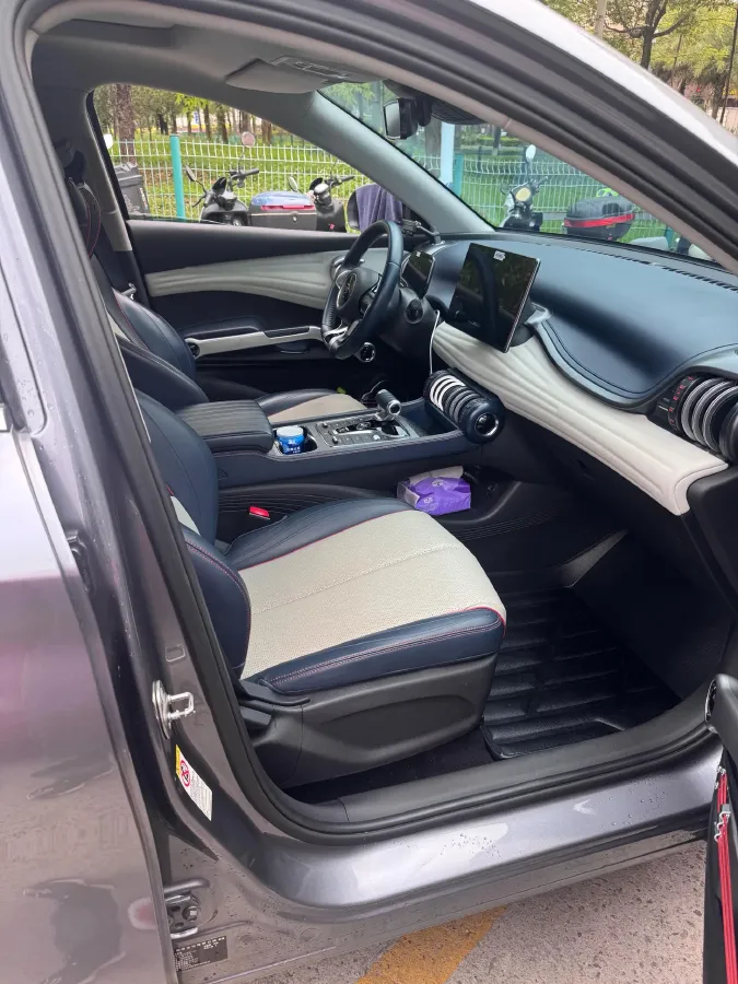 2022 Foton Grand General G7 2.0T 238HP L4 8AT,autocango,china used car exporter,china ev exporter,chinese used car exporter,chinese used ev exporter