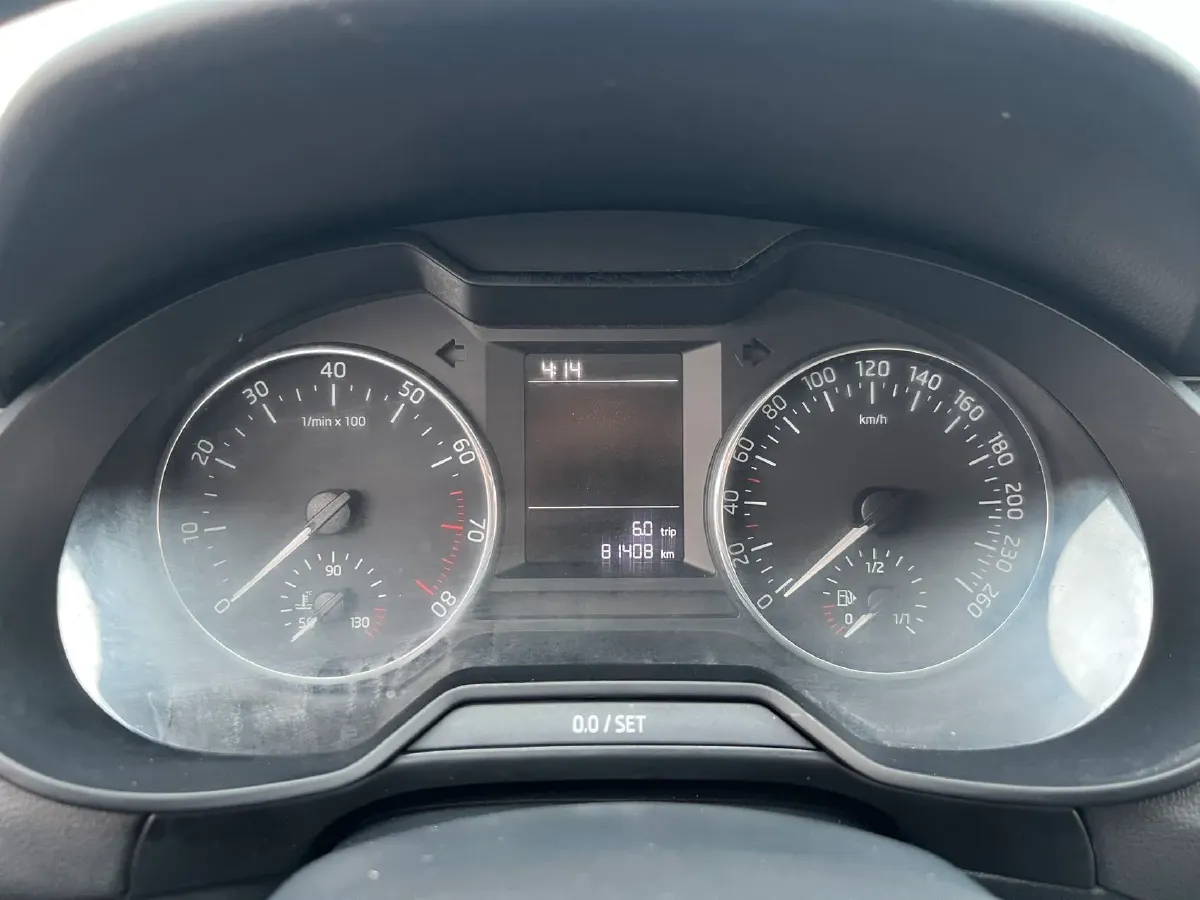 2017 Skoda Octavia 1.6L 110HP L4 6AT,autocango,china used car exporter,china ev exporter,chinese used car exporter,chinese used ev exporter