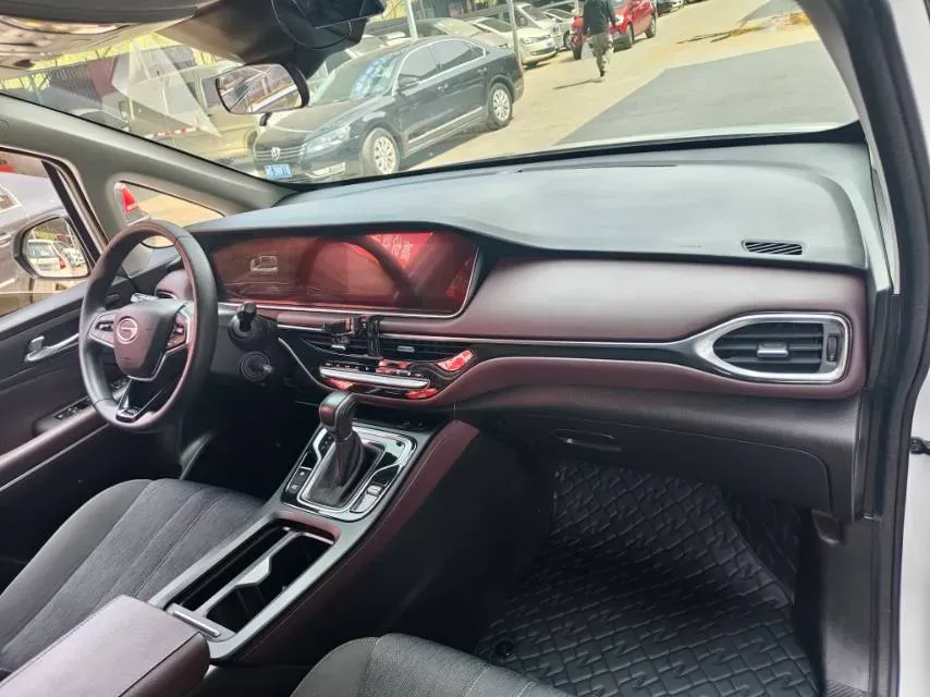 2021 GAC Trumpchi M6 1.5T 169HP L4 7DCT,autocango,china used car exporter,china ev exporter,chinese used car exporter,chinese used ev exporter