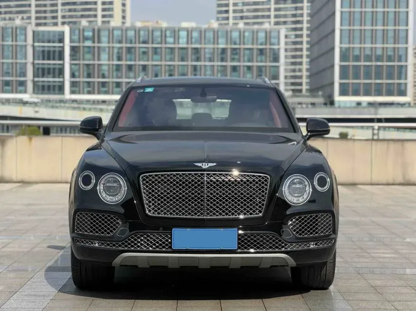 2017 Bentley Bentayga 6.0T 608HP W12 8AT,autocango,china used car exporter,china ev exporter,chinese used car exporter,chinese used ev exporter