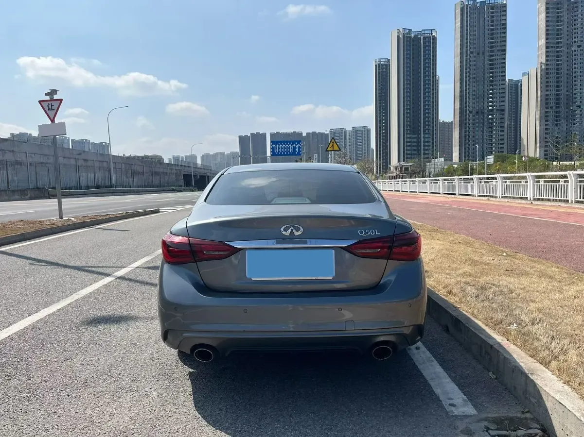 2021 Infiniti Q50L 2.0T 211HP L4 7AT,autocango,china used car exporter,china ev exporter,chinese used car exporter,chinese used ev exporter