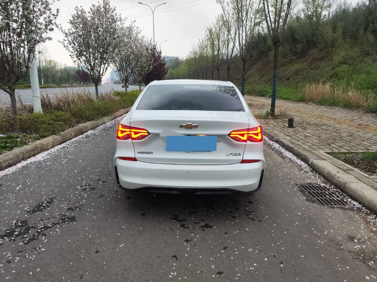 2024 Chevrolet Monza 1.5L 113HP L4 6DCT,autocango,china used car exporter,china ev exporter,chinese used car exporter,chinese used ev exporter