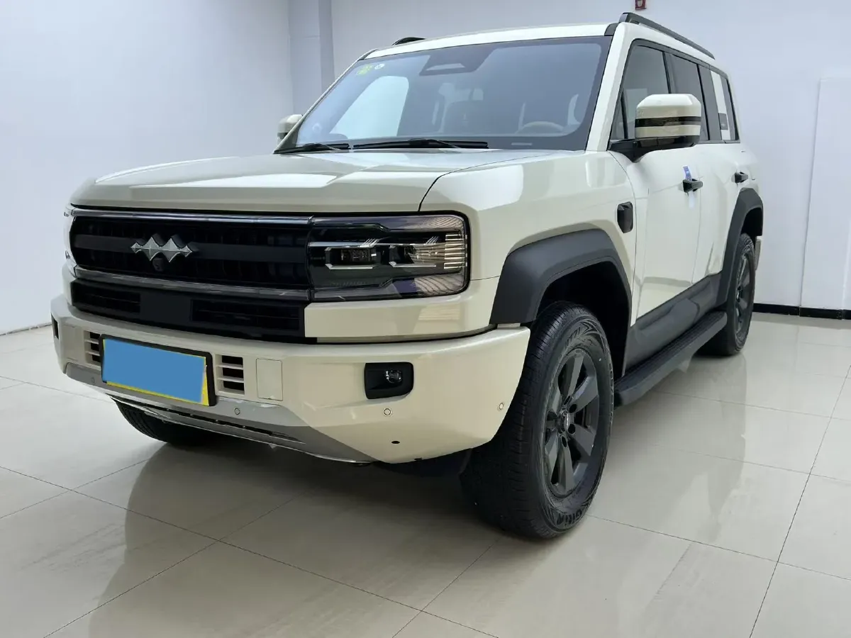 2025 FangChengBao Bao 5 1.5T 194HP L4 E-CVT PHEV,autocango,china used car exporter,china ev exporter,chinese used car exporter,chinese used ev exporter