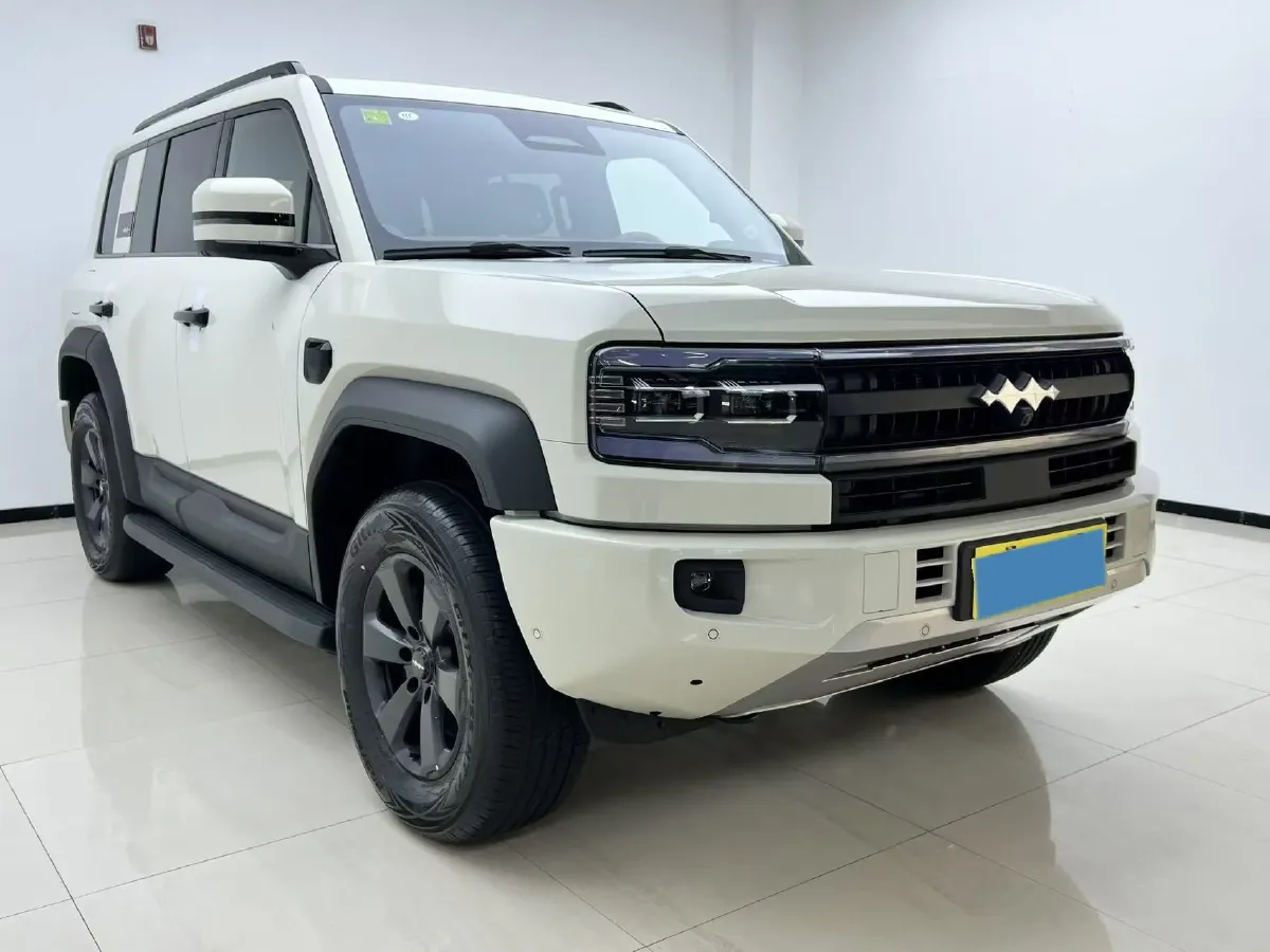 2025 FangChengBao Bao 5 1.5T 194HP L4 E-CVT PHEV,autocango,china used car exporter,china ev exporter,chinese used car exporter,chinese used ev exporter