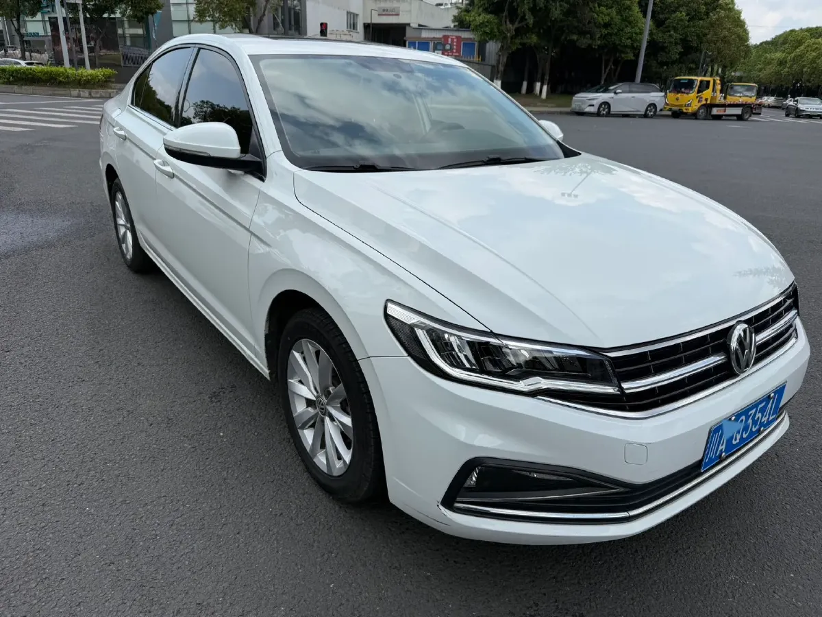 2019 Dongfeng RuiQi 6 2.4L 158HP L4 5MT,autocango,china used car exporter,china ev exporter,chinese used car exporter,chinese used ev exporter