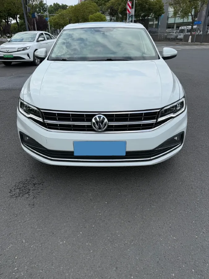 2019 Dongfeng RuiQi 6 2.4L 158HP L4 5MT,autocango,china used car exporter,china ev exporter,chinese used car exporter,chinese used ev exporter