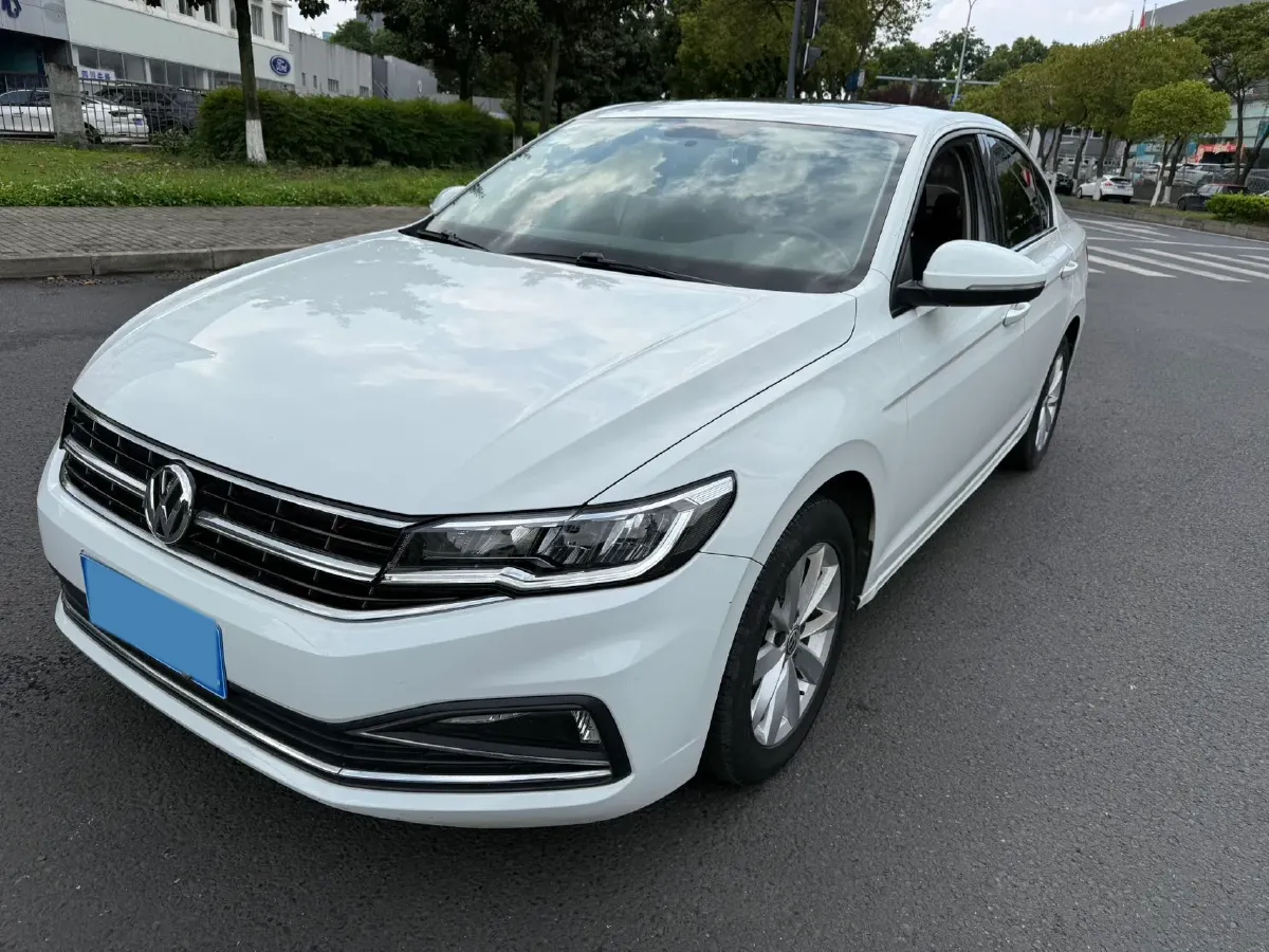 2019 Dongfeng RuiQi 6 2.4L 158HP L4 5MT,autocango,china used car exporter,china ev exporter,chinese used car exporter,chinese used ev exporter